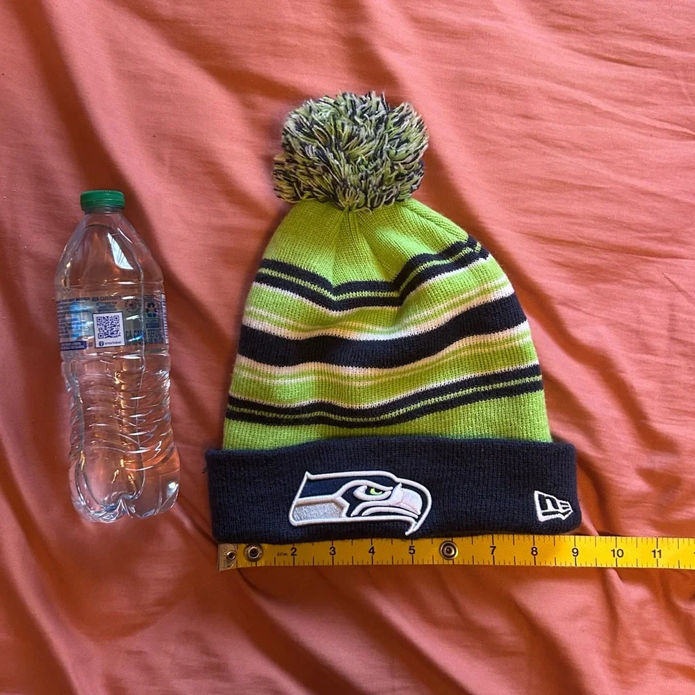 Seattle Seahawks Green and Blue Pom-Pom Beanie - Picture 6 of 8